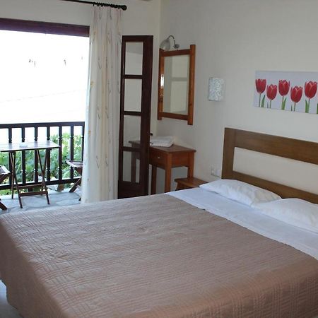 To Mpalkoni Hotel Chorefton Exterior photo