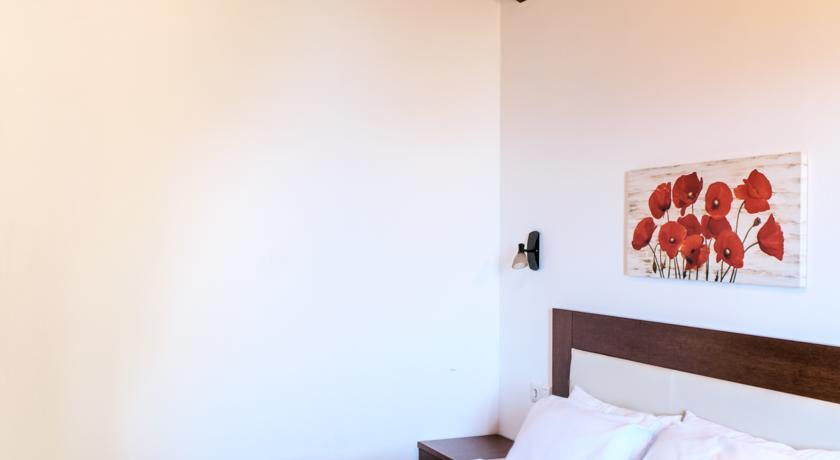 To Mpalkoni Hotel Chorefton Room photo